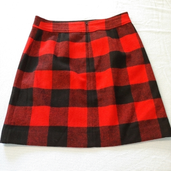 J. Crew Check Skirt Size 4, Red/Black - Picture 4 of 10